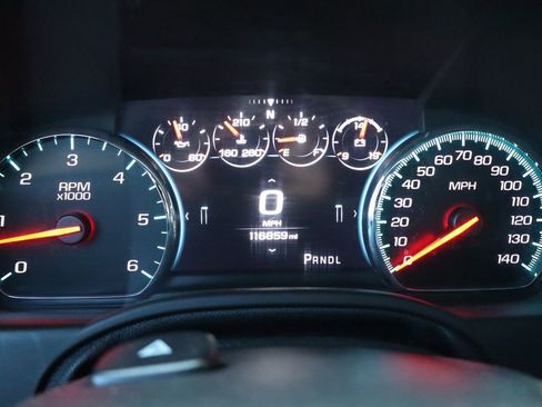 Used 2018 GMC Yukon Denali image 34