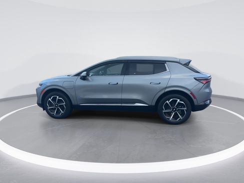 Used 2025 Chevrolet Equinox EV LT w/ Convenience Package AWD/4WD image 6