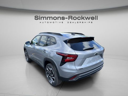 New 2026 Chevrolet Trax RS w/ Driver Confidence Package FWD image 3