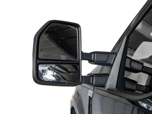 Used 2021 Ford F250 Lariat w/ Lariat Ultimate Package AWD/4WD image 39