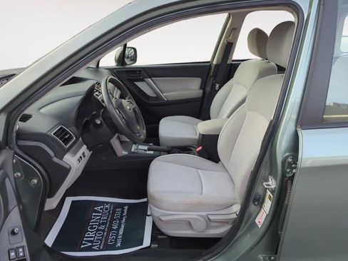 Used 2016 Subaru Forester 2.5i w/ Alloy Wheel Package image 13