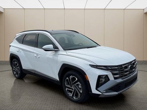 New 2026 Hyundai Tucson Limited FWD image 2