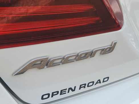 Used 2016 Honda Accord EX-L image 30