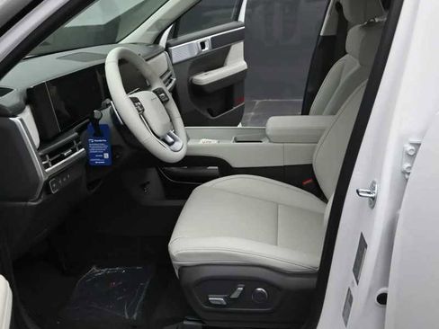 New 2026 Hyundai Santa Fe SEL AWD/4WD image 16