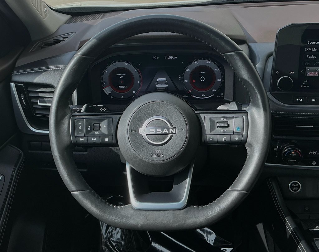 Used 2023 Nissan Rogue Platinum AWD/4WD image 12