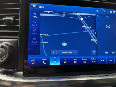 Used 2023 Ford F150 Lariat w/ Max Trailer Tow Package image 5