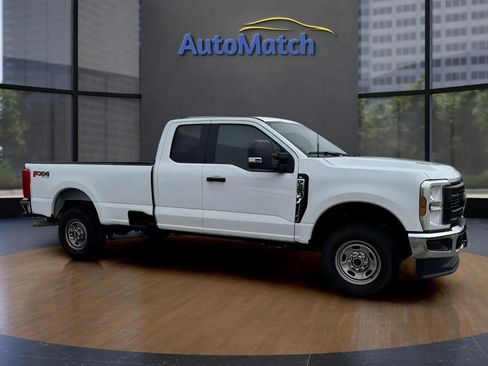 Used 2024 Ford F250 XL w/ FX4 Off-Road Package AWD/4WD image 14