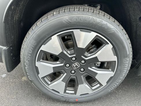 New 2026 Honda Pilot Elite image 9