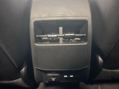 New 2026 Jeep Cherokee Overland image 23