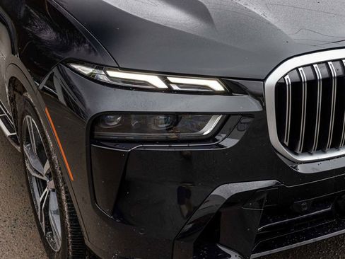 Used 2025 BMW X7 xDrive40i image 33