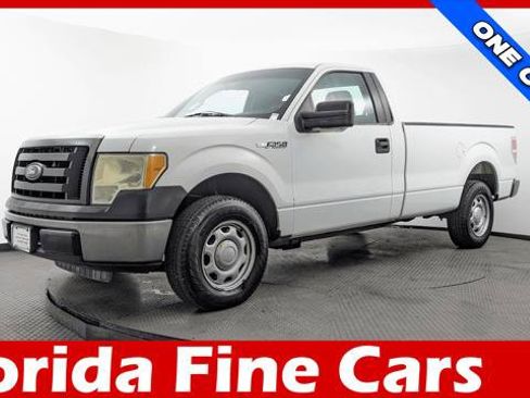 Used 2010 Ford F150 XL RWD image 1