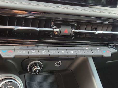 Used 2024 Alfa Romeo Tonale Veloce image 21