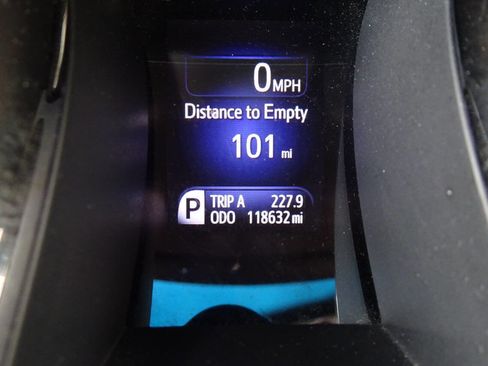 Used 2013 Toyota Avalon Limited FWD image 21