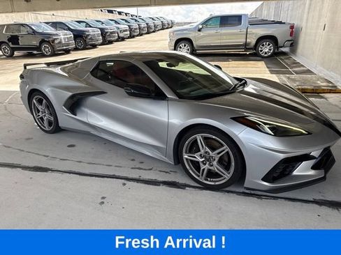 Used 2020 Chevrolet Corvette Stingray Preferred Conv w/ 2LT Preferred Equipment Group RWD image 13