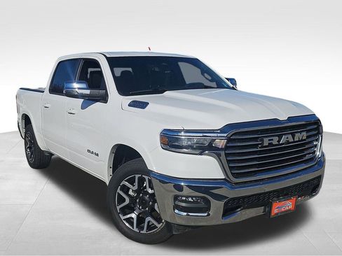 Used 2025 RAM 1500 Laramie image 10