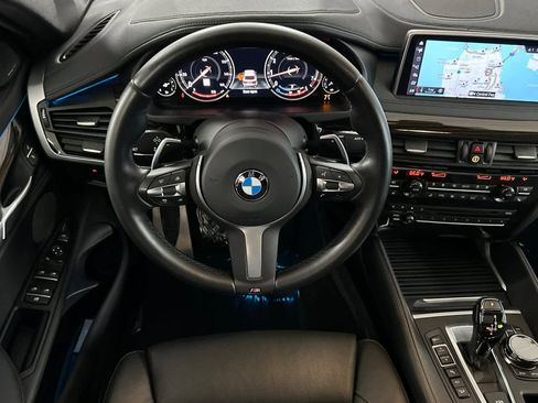 Used 2019 BMW X6 xDrive50i w/ M Sport Package image 14