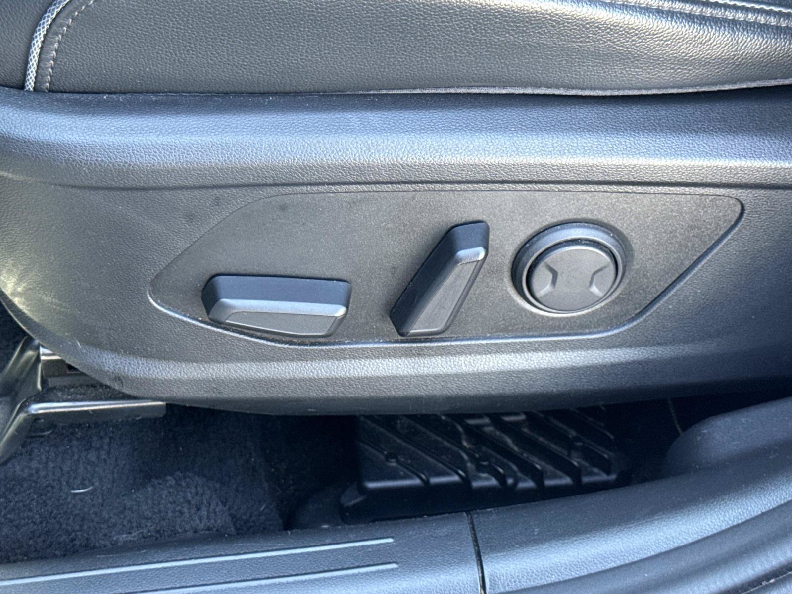 Used 2024 Hyundai Tucson Limited AWD/4WD image 22