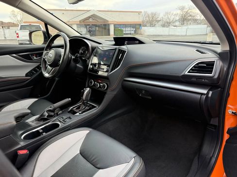 Used 2020 Subaru Crosstrek 2.0i Limited w/ Popular Package #5 image 13