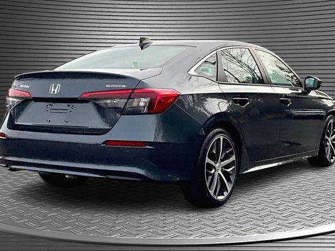 Used 2024 Honda Civic Touring image 6