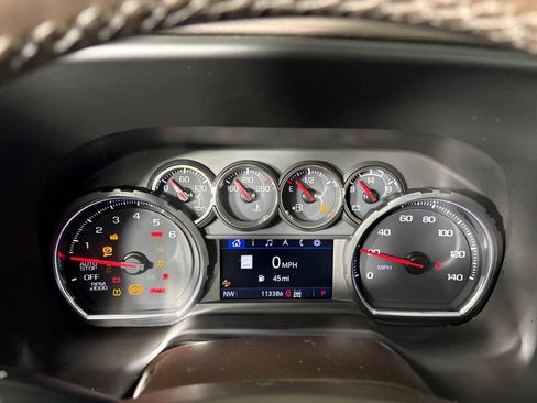 Used 2021 Chevrolet Tahoe Z71 w/ Rear Media and Nav Package AWD/4WD image 17