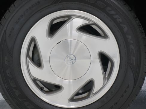 Used 1998 Toyota Sienna XLE image 23