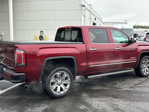 Used 2017 GMC Sierra 1500 Denali w/ Denali Ultimate Package AWD/4WD image 29