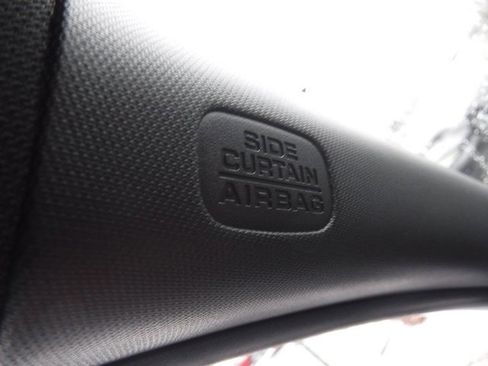 Used 2023 Honda HR-V Sport image 28