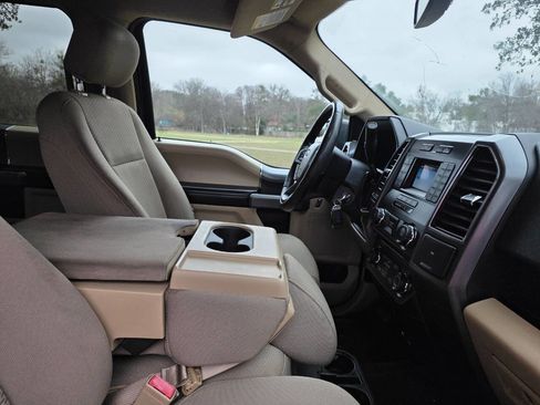 Used 2018 Ford F150 XLT w/ Equipment Group 301A Mid RWD image 23