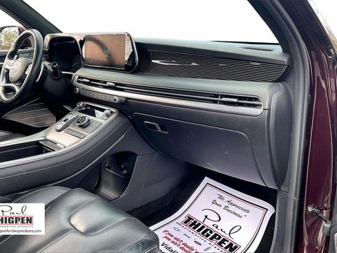 Used 2024 Hyundai Palisade Calligraphy image 15