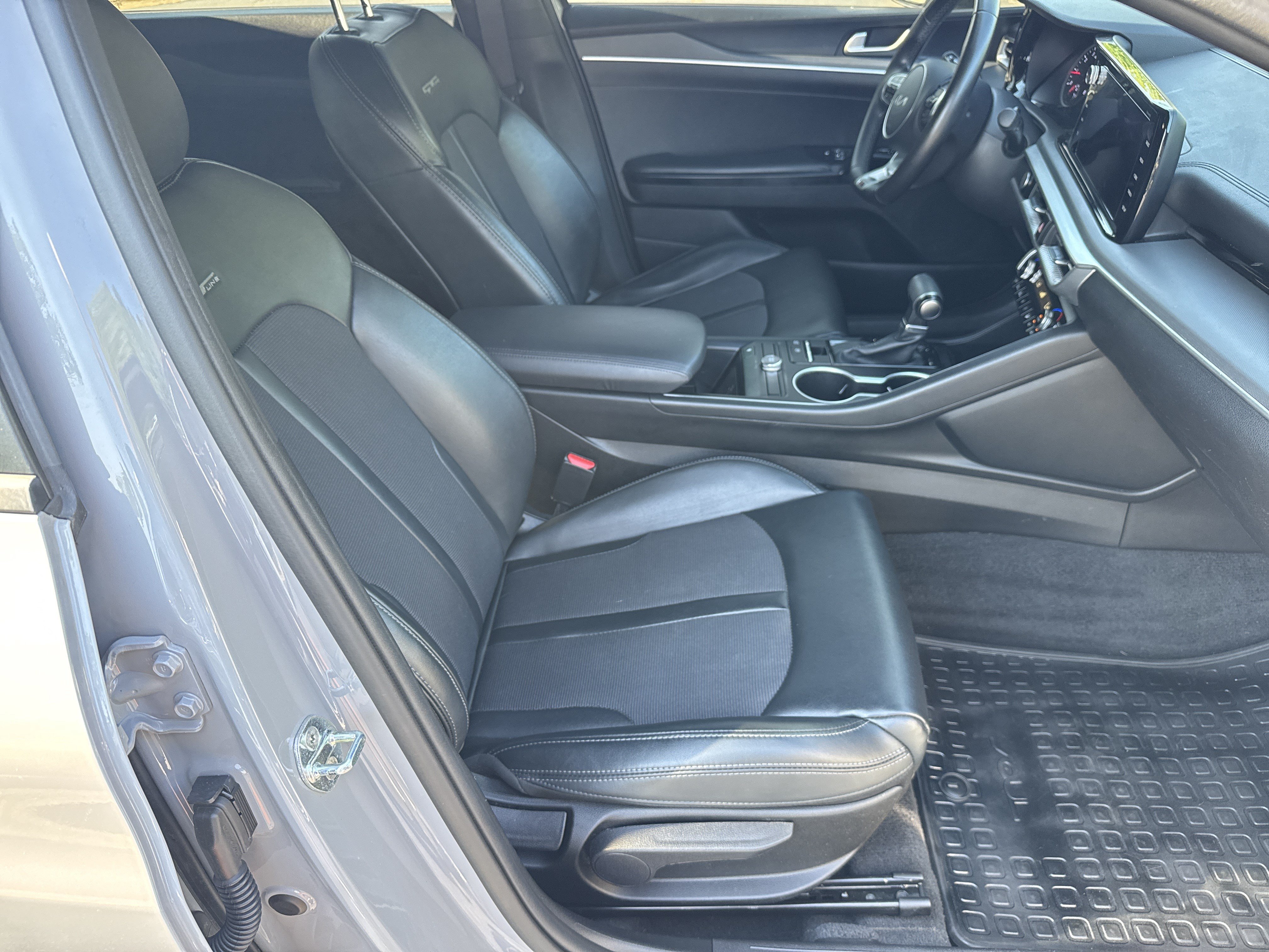 Used 2022 Kia K5 GT-Line FWD image 14