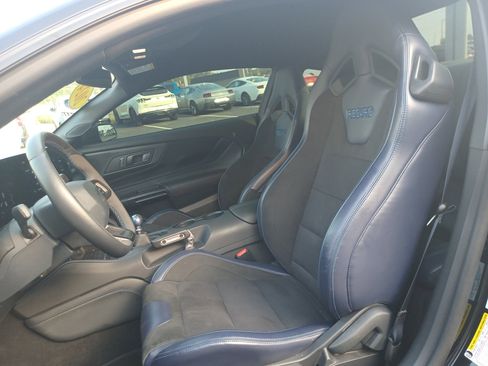 Used 2024 Ford Mustang Dark Horse image 14