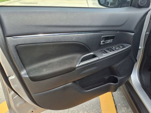 Used 2024 Mitsubishi Outlander Sport ES AWD/4WD image 21