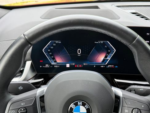 Used 2025 BMW X2 xDrive28i w/ Premium Package AWD/4WD image 19