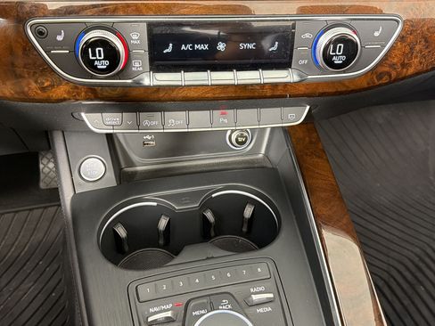 Used 2019 Audi A5 2.0T Premium Plus w/ Premium Plus AWD/4WD image 18