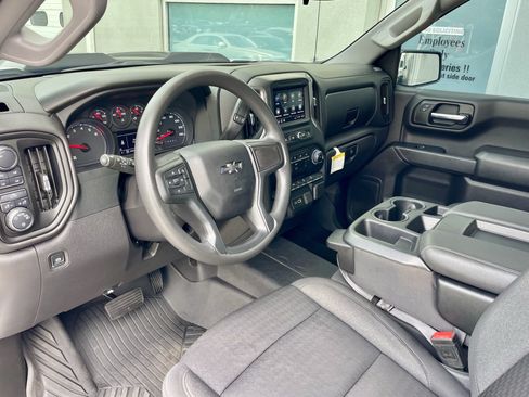 Used 2024 Chevrolet Silverado 1500 Custom Trail Boss AWD/4WD image 13