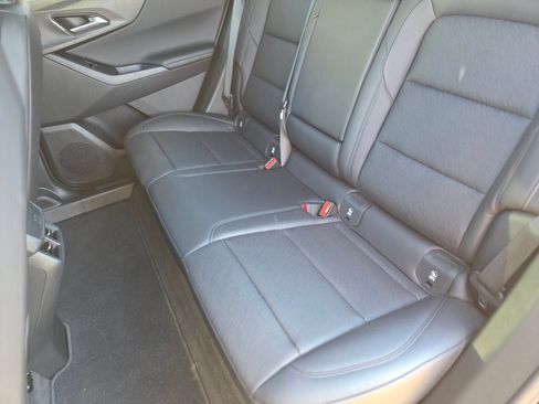 Used 2026 Chevrolet Equinox LT w/ Convenience Package II FWD image 15
