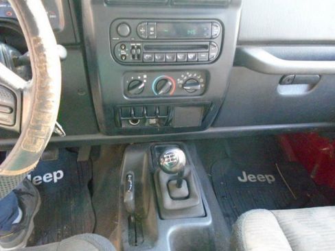 Used 2003 Jeep Wrangler Sport image 12
