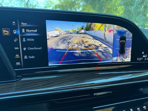 Used 2024 Cadillac Escalade Sport Platinum image 22