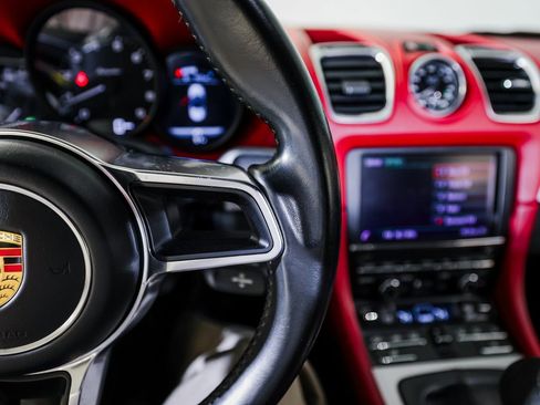 Certified 2016 Porsche Boxster Spyder image 16