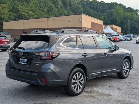 Used 2022 Subaru Outback Premium AWD/4WD image 9