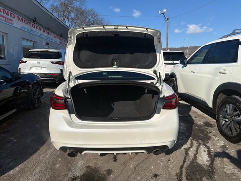 Used 2019 INFINITI Q50 Sport image 10