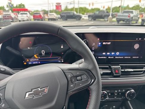 New 2026 Chevrolet TrailBlazer RS w/ Convenience Package AWD/4WD image 12