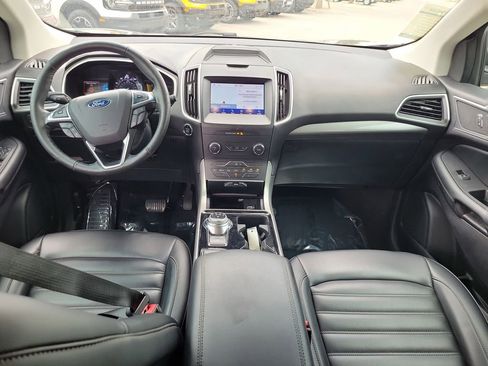 Used 2020 Ford Edge SEL w/ Convenience Package FWD image 12