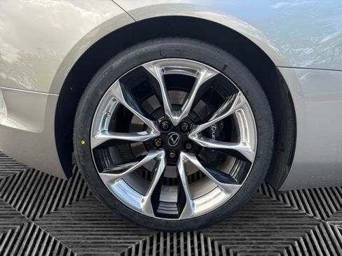 Used 2023 Lexus LC 500 Convertible w/ Touring Package RWD image 30