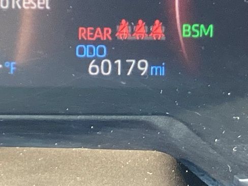 Used 2024 Toyota RAV4 XLE w/ Weather Package AWD/4WD image 4