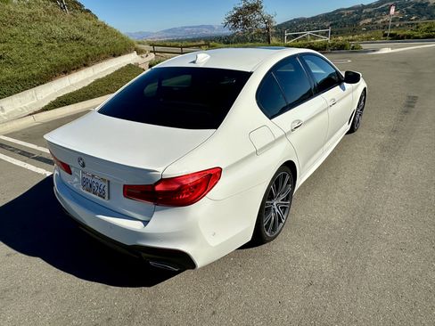 Used 2017 BMW 540i w/ M Sport Package RWD image 16