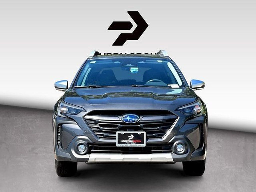 Used 2024 Subaru Outback Touring XT AWD/4WD image 3