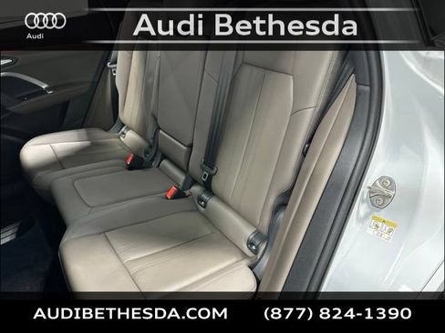 Certified 2025 Audi Q5 Premium Plus w/ Premium Plus AWD/4WD image 30
