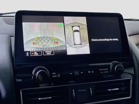 Used 2022 Nissan Armada SL RWD image 18