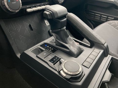 Certified 2026 Toyota Tacoma SR AWD/4WD image 24